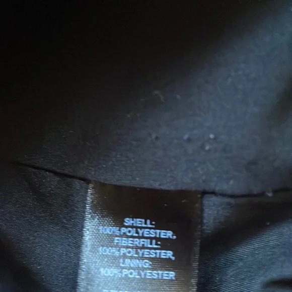 WHBM Thin Quilted Outer Vest Black - Picture 10 of 10